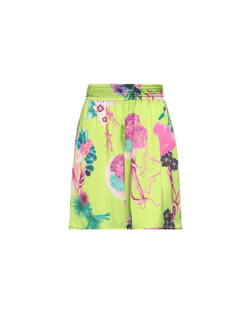 FUZZI HOSEN & RÖCKE - Shorts & Bermudashortsauf YOOX.COM Limettengrün