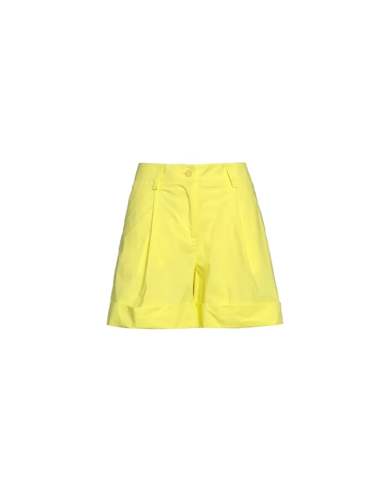 P.A.R.O.S.H. P.A.R.O H. - HOSEN & RÖCKE - Shorts & Bermudashortsauf YOOX.COM Pastellgelb