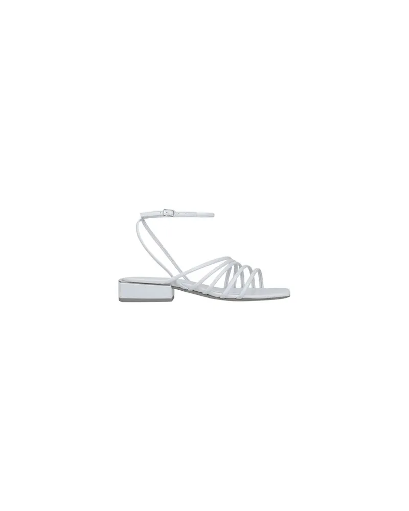 Vic Matié SCHUHE - Sandalenauf YOOX.COM Weiß