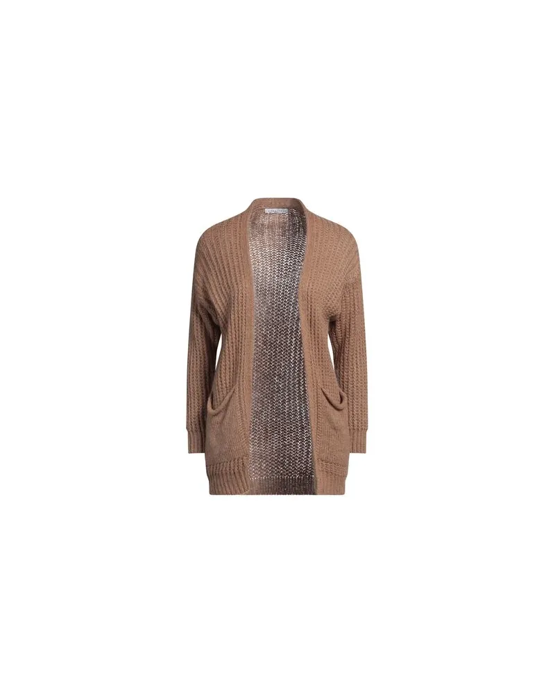 Caractère STRICKWAREN - Strickjackenauf YOOX.COM Kamel