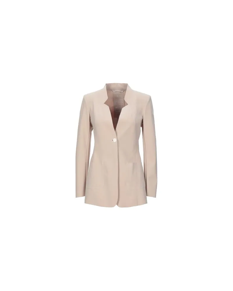 HIGH ANZÜGE und CO-ORDS - Blazersauf YOOX.COM Beige