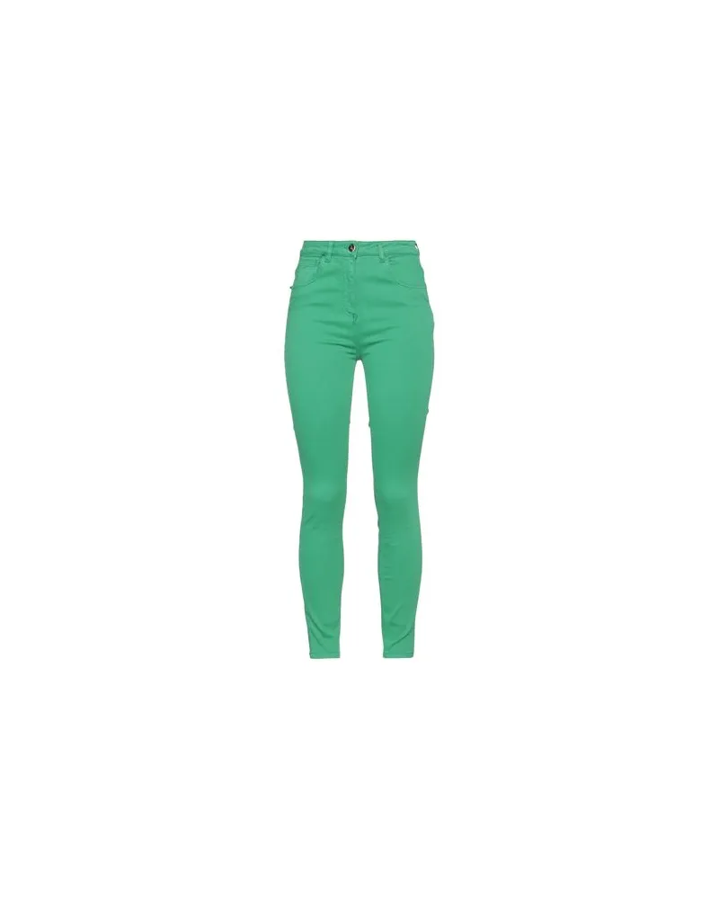 Elisabetta Franchi HOSEN & RÖCKE - Jeanshosenauf YOOX.COM Grün
