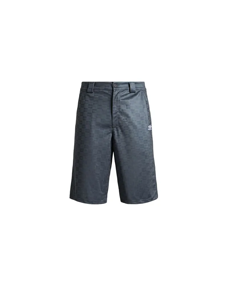 Umbro HOSEN & RÖCKE - Shorts & Bermudashortsauf YOOX.COM Dunkelgrün