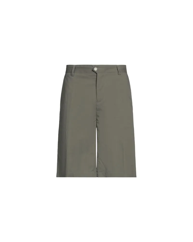 Daniele Alessandrini HOSEN & RÖCKE - Shorts & Bermudashortsauf YOOX.COM Militärgrün