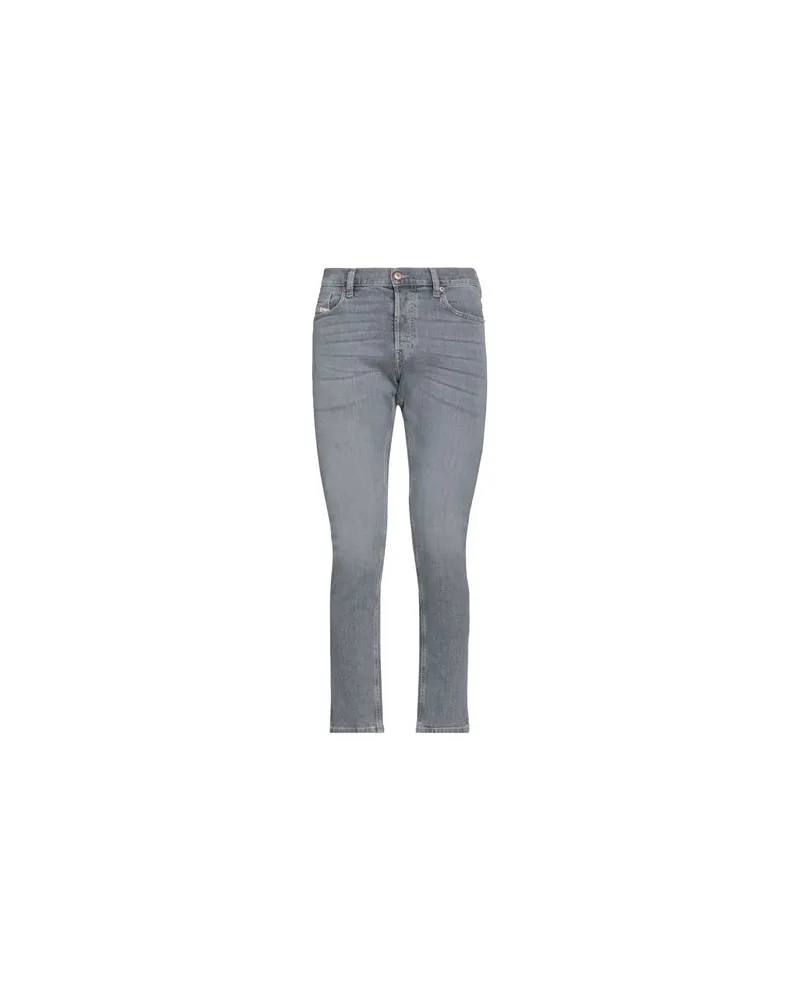Diesel HOSEN & RÖCKE - Jeanshosenauf YOOX.COM Grau