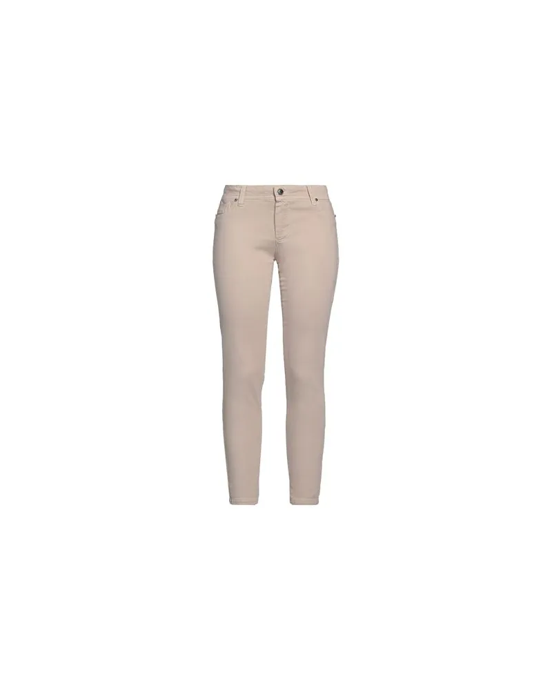 Gaudi HOSEN & RÖCKE - Jeanshosenauf YOOX.COM Beige
