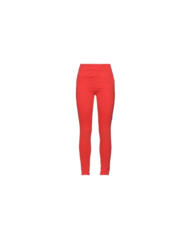 Pepe Jeans HOSEN & RÖCKE - Jeanshosenauf YOOX.COM Rot