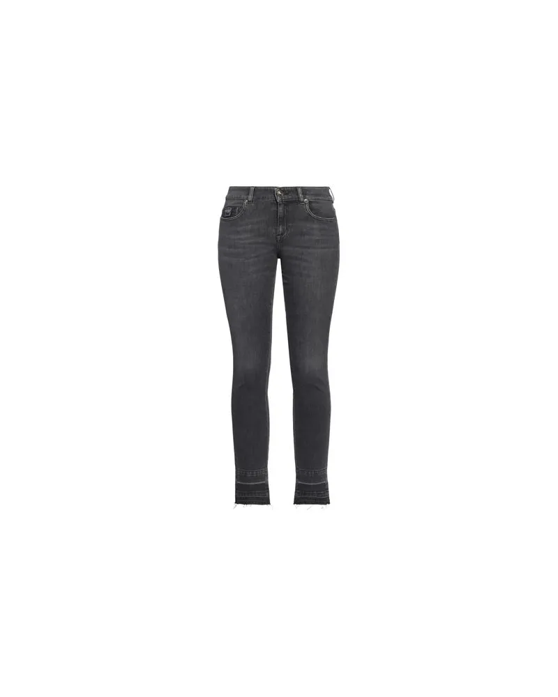 Versace Jeans HOSEN & RÖCKE - Jeanshosenauf YOOX.COM Schwarz