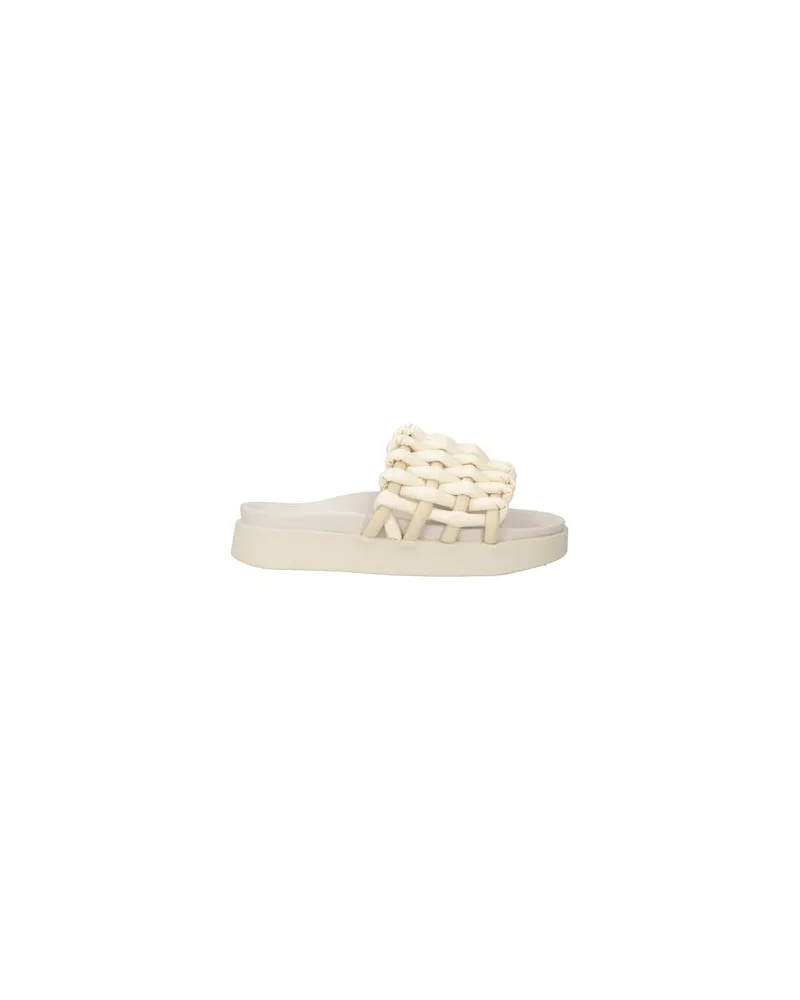 INUIKII SCHUHE - Sandalenauf YOOX.COM Cremeweiß