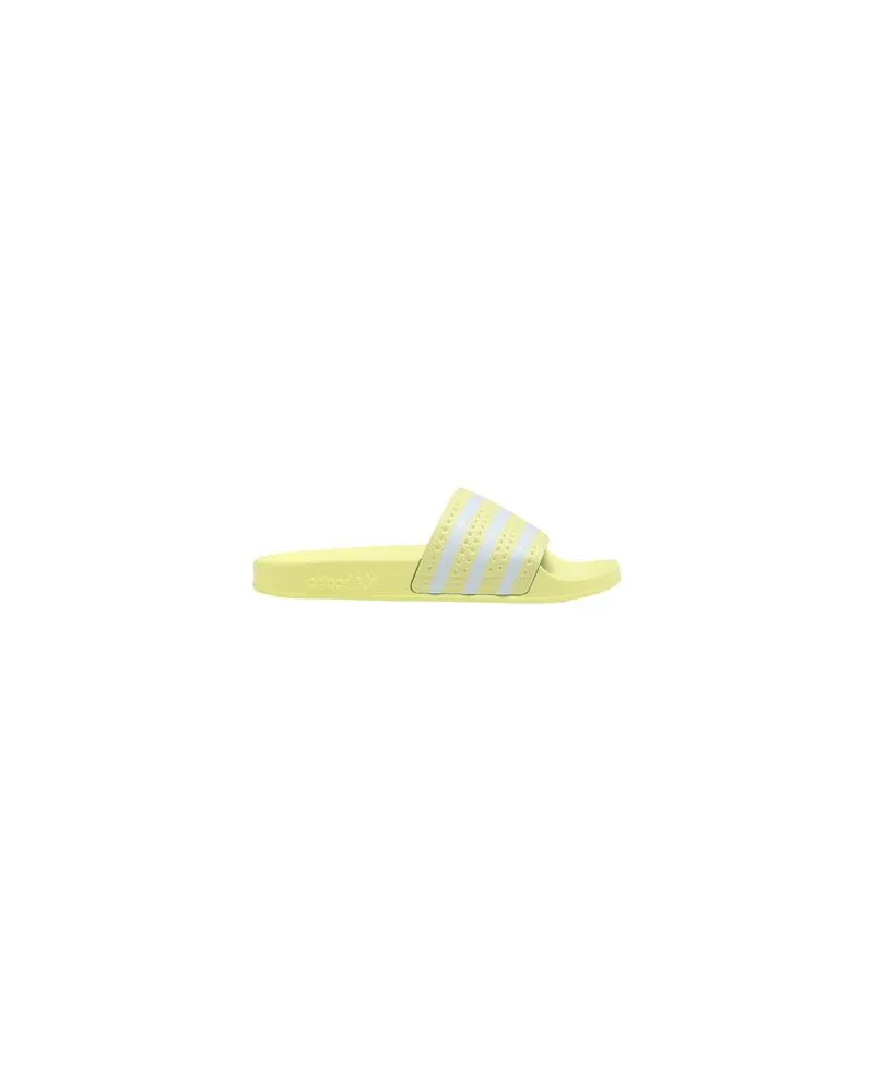 adidas ADILETTE W  - SCHUHE - Sandalenauf YOOX.COM Pastellgelb