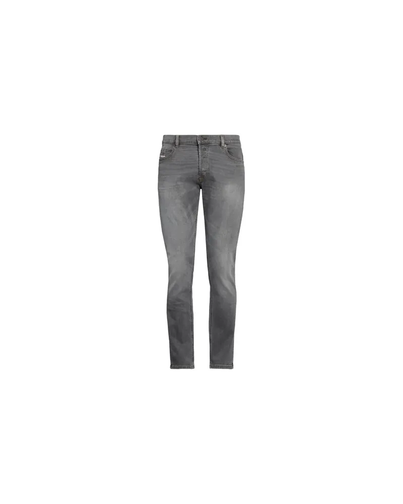 Diesel HOSEN & RÖCKE - Jeanshosenauf YOOX.COM Braungrau
