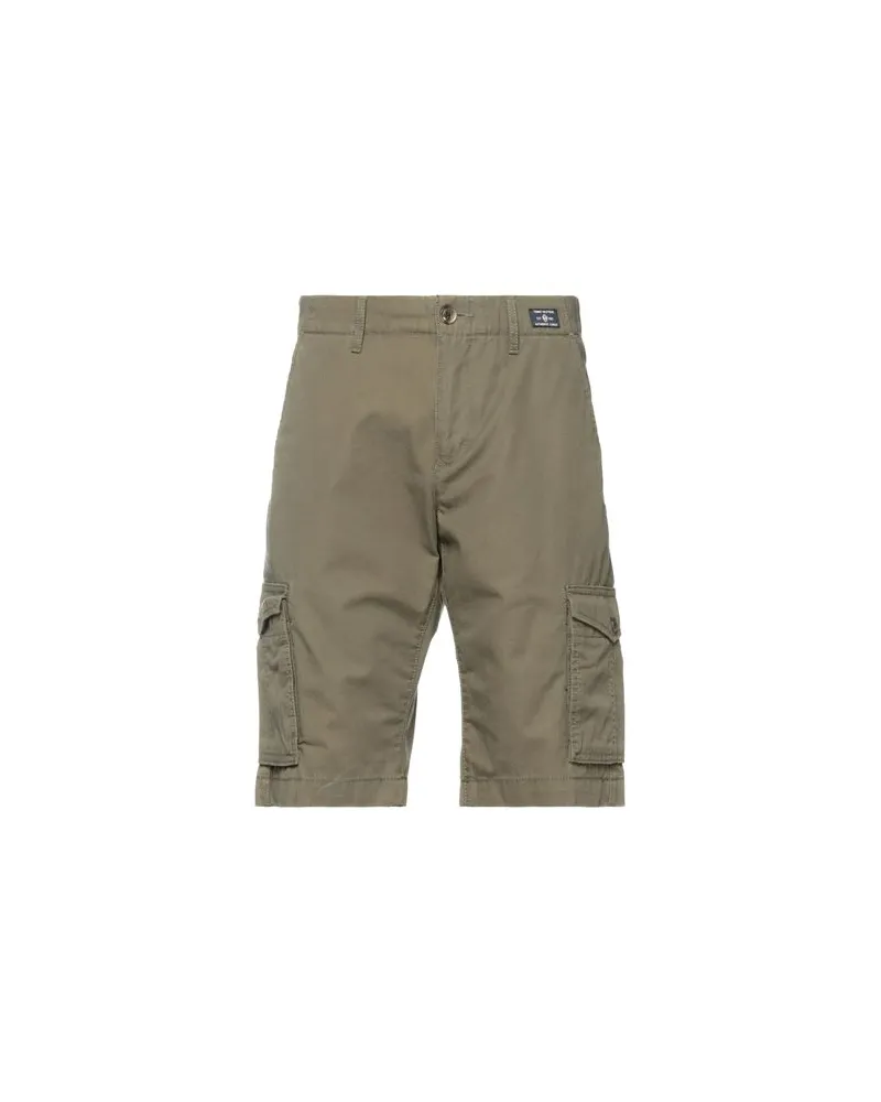 Tommy Hilfiger HOSEN & RÖCKE - Shorts & Bermudashortsauf YOOX.COM Militärgrün