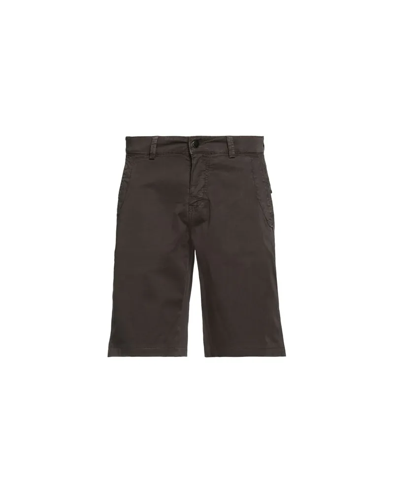 Trussardi HOSEN & RÖCKE - Shorts & Bermudashortsauf YOOX.COM Dunkelbraun