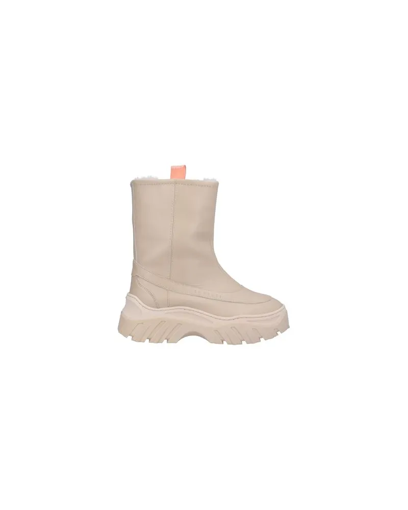 INUIKII SCHUHE - Stiefelettenauf YOOX.COM Beige