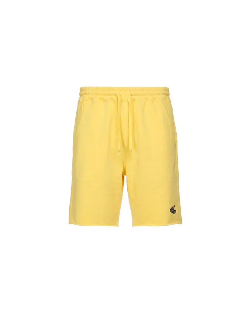 Vivienne Westwood HOSEN & RÖCKE - Shorts & Bermudashortsauf YOOX.COM Gelb