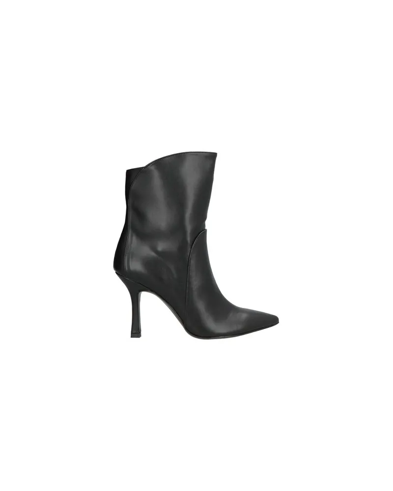 Nila & Nila SCHUHE - Stiefelettenauf YOOX.COM Schwarz