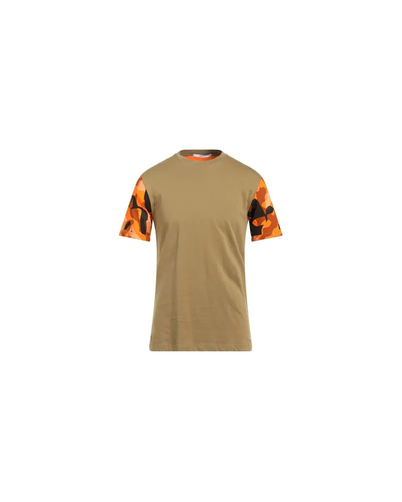 Takeshy Kurosawa TOPS - T-shirtsauf YOOX.COM Militärgrün