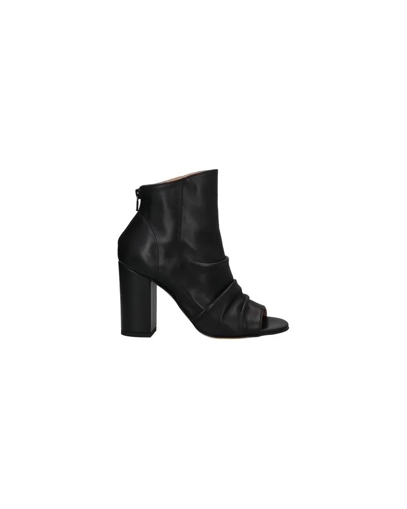 CAFèNOIR  SCHUHE - Stiefelettenauf YOOX.COM Schwarz