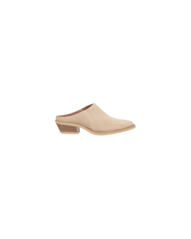 Carmens SCHUHE - Mules & Clogsauf YOOX.COM Beige