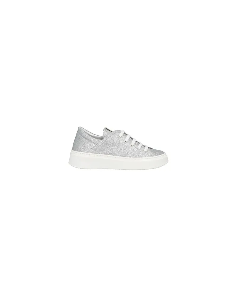 Nila & Nila SCHUHE - Sneakersauf YOOX.COM Silber