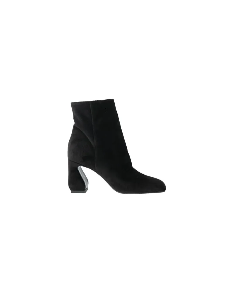 Sergio Rossi SCHUHE - Stiefelettenauf YOOX.COM Schwarz