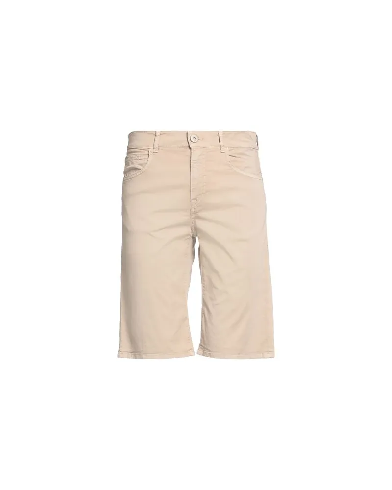 Trussardi HOSEN & RÖCKE - Shorts & Bermudashortsauf YOOX.COM Beige