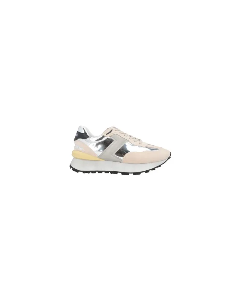 Lola Cruz SCHUHE - Sneakersauf YOOX.COM Silber