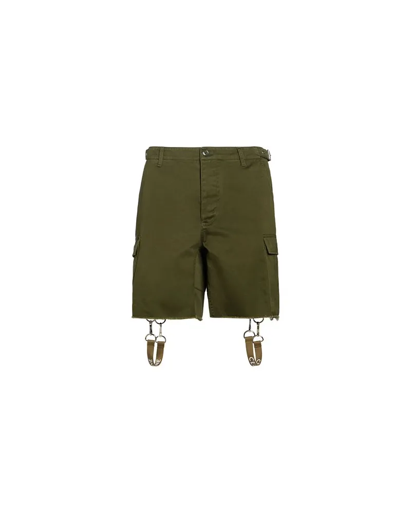Celine HOSEN & RÖCKE - Shorts & Bermudashortsauf YOOX.COM Militärgrün