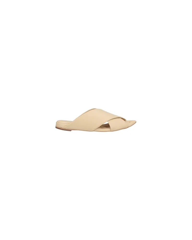 EQÜITARE SCHUHE - Sandalenauf YOOX.COM Cremeweiß