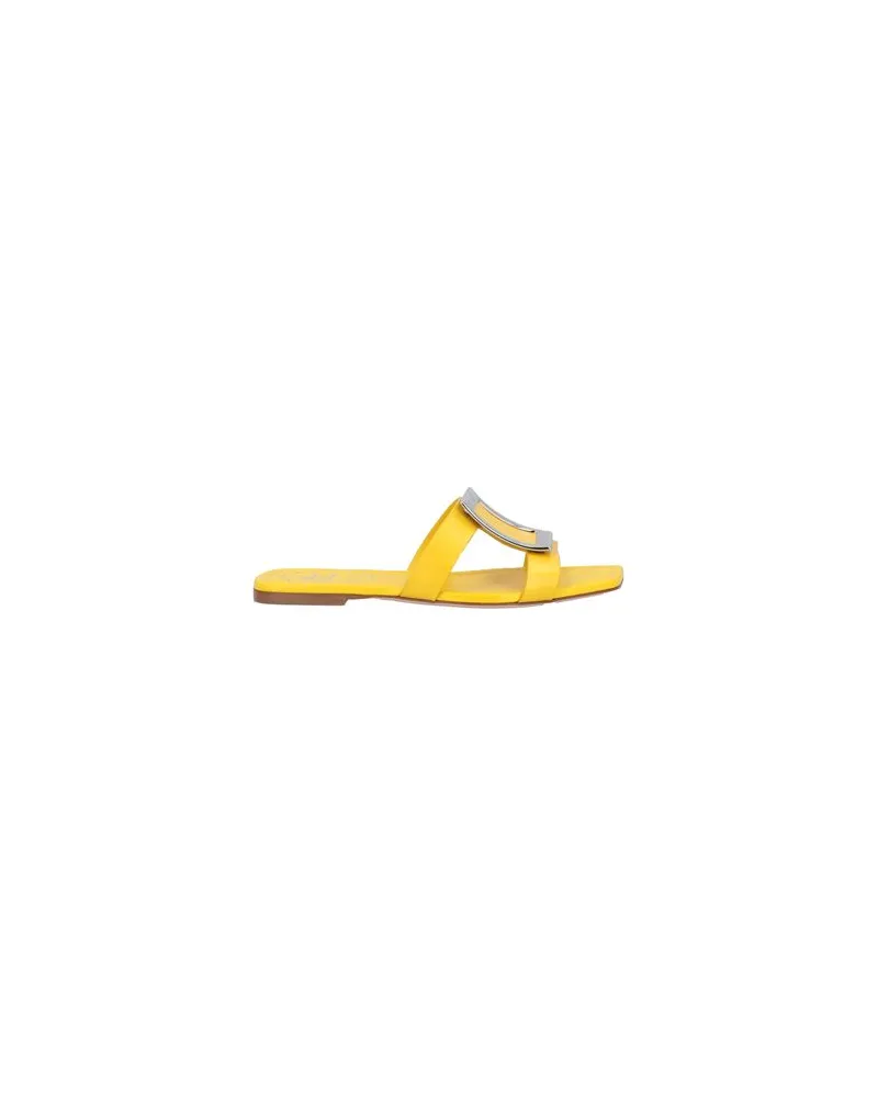 Roger Vivier SCHUHE - Sandalenauf YOOX.COM Gelb