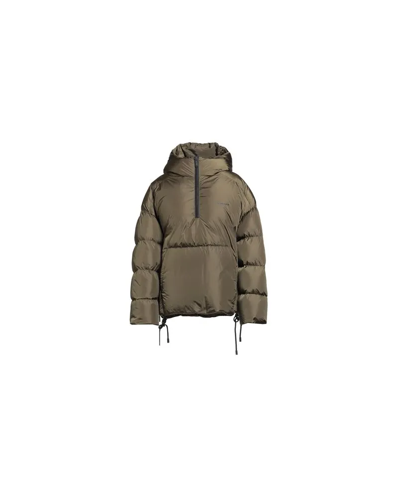 Dsquared2 JACKEN & MÄNTEL - Pufferjacken & Daunenjackenauf YOOX.COM Militärgrün
