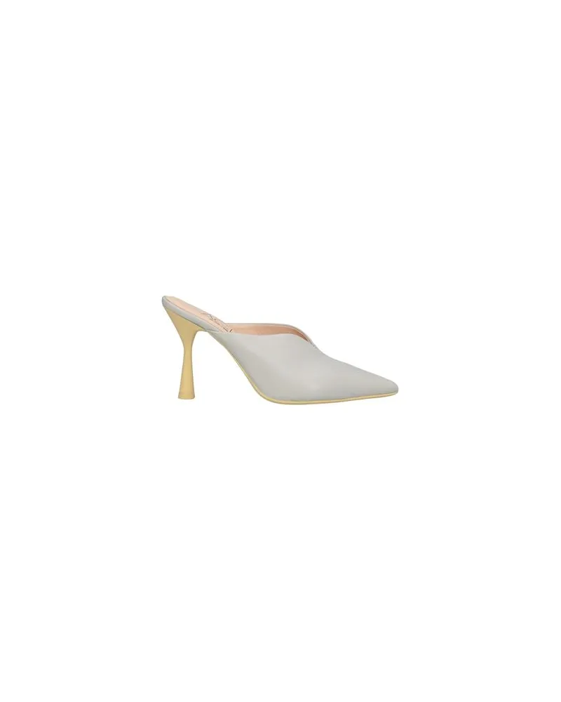 Attilio Giusti Leombruni SCHUHE - Mules & Clogsauf YOOX.COM Hellgrau