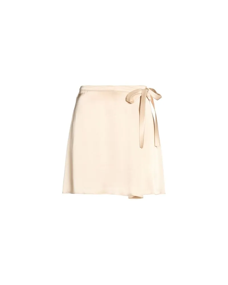 MVP Wardrobe HOSEN & RÖCKE - Miniröckeauf YOOX.COM Cremeweiß