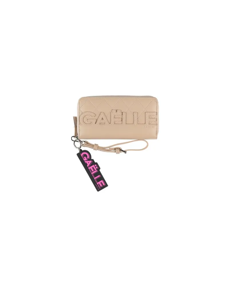 Gaëlle Bonheur Kleinlederwaren - Brieftaschenauf YOOX.COM Sand
