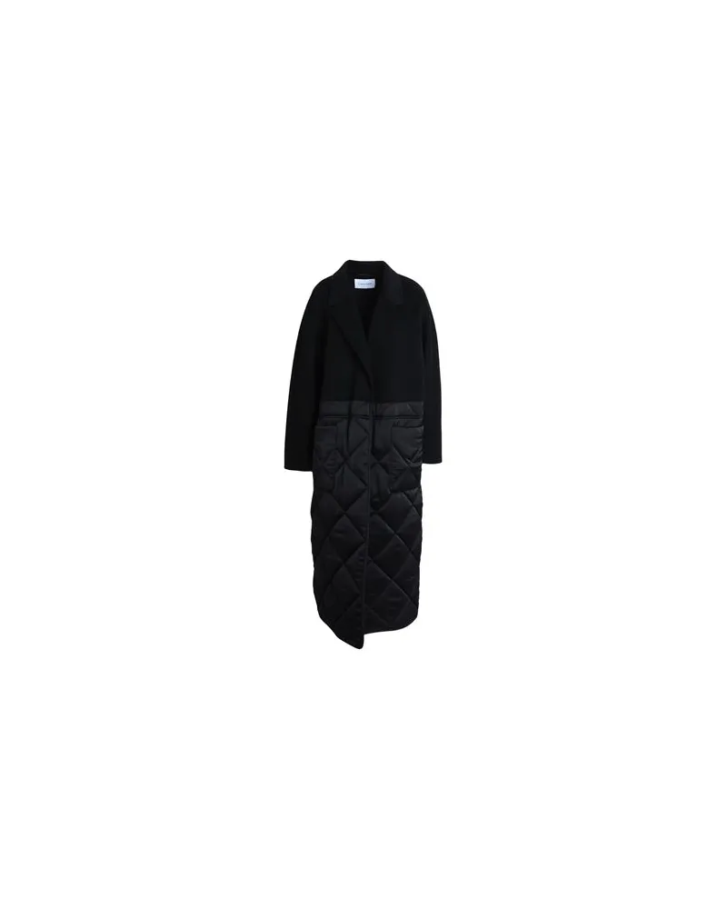 Calvin Klein JACKEN & MÄNTEL - Pufferjacken & Daunenjackenauf YOOX.COM Schwarz