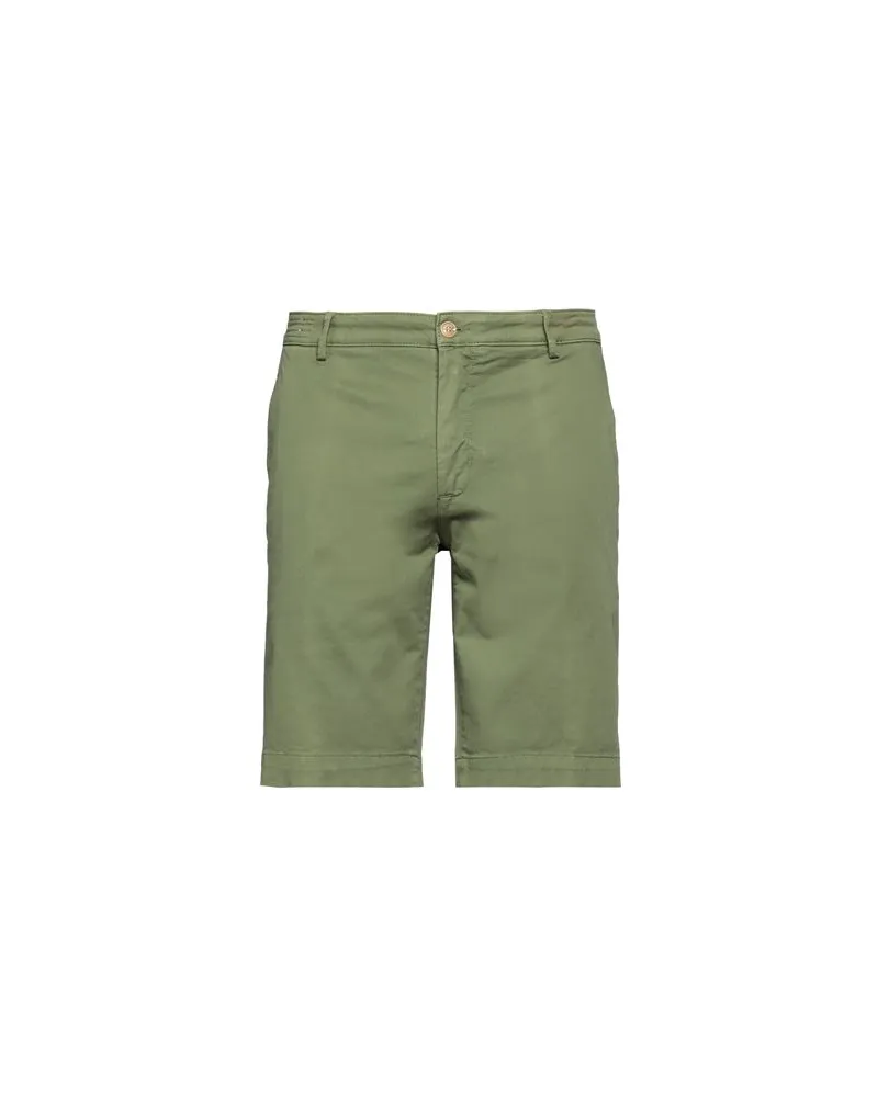 Yan Simmon HOSEN & RÖCKE - Shorts & Bermudashortsauf YOOX.COM Militärgrün