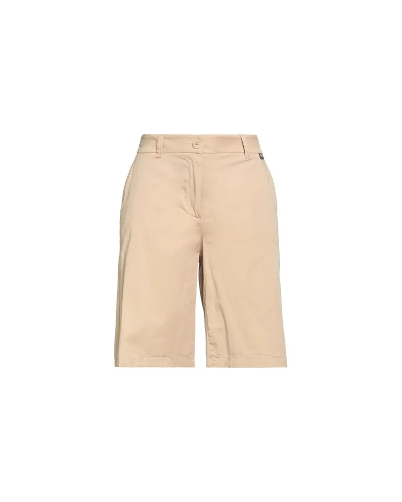 Marc Cain HOSEN & RÖCKE - Shorts & Bermudashortsauf YOOX.COM Sand