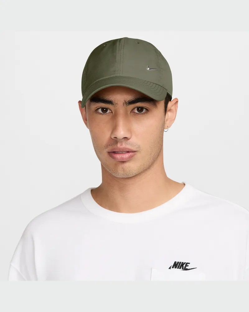 Nike Dri-FIT Club unstrukturierte Metall-Swoosh-Cap - Grün Grün