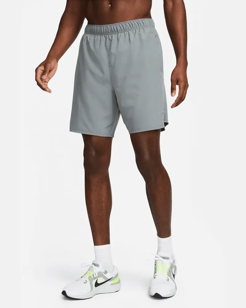 Nike Challenger Dri-FIT 2-in-1-Laufshorts für Herren (ca. 18 cm) - Grau Grau