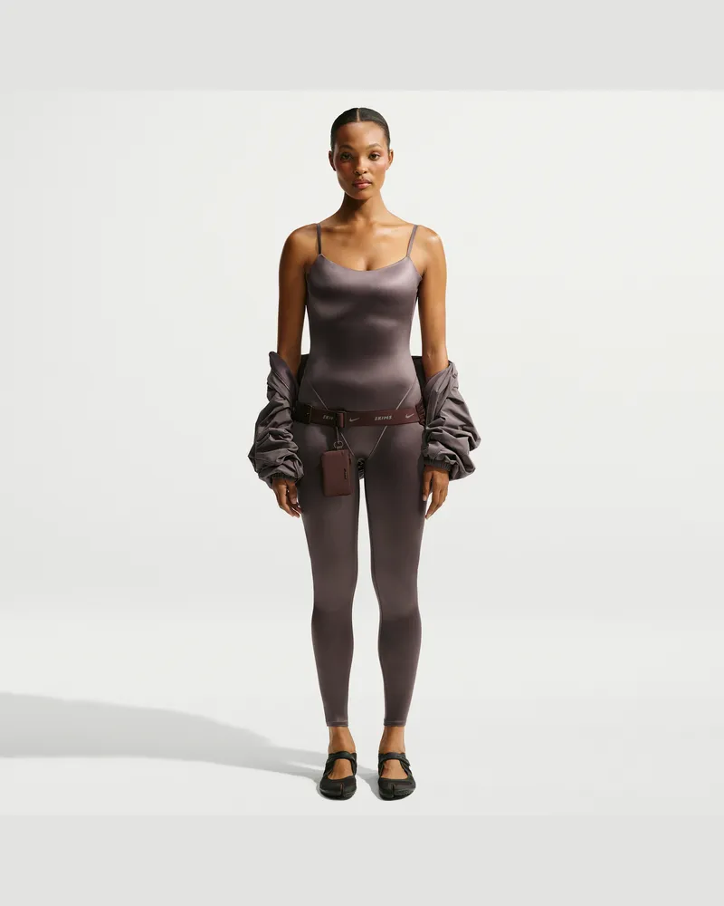 Nike SKIMS Satin Shine Cami-Bodysuit (Damen) - Braun Braun