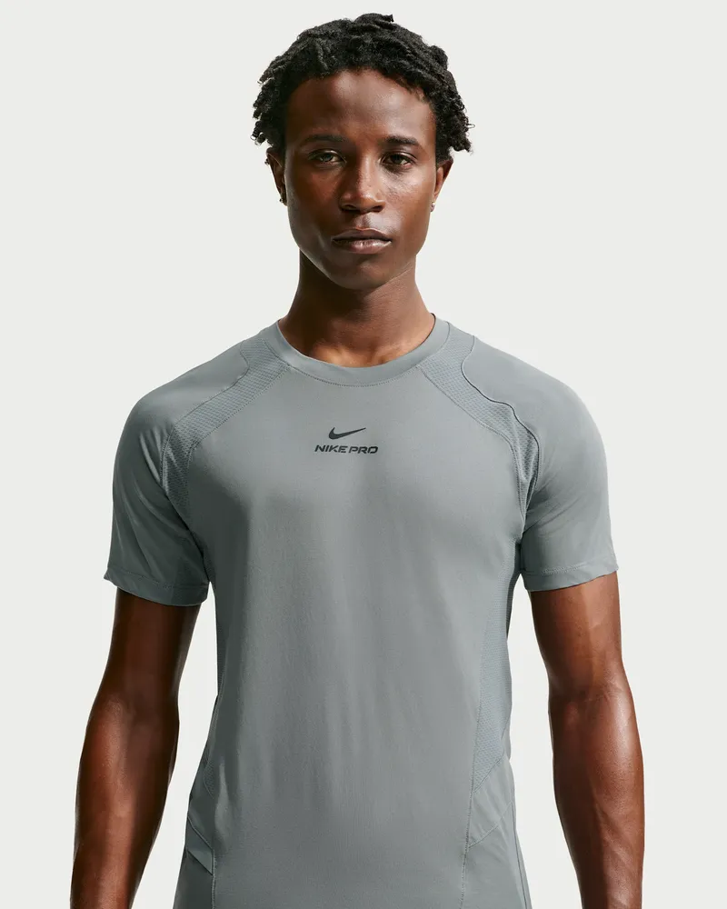 Nike Pro Training Dri-FIT ADV Kurzarmshirt (Herren) - Grau Grau