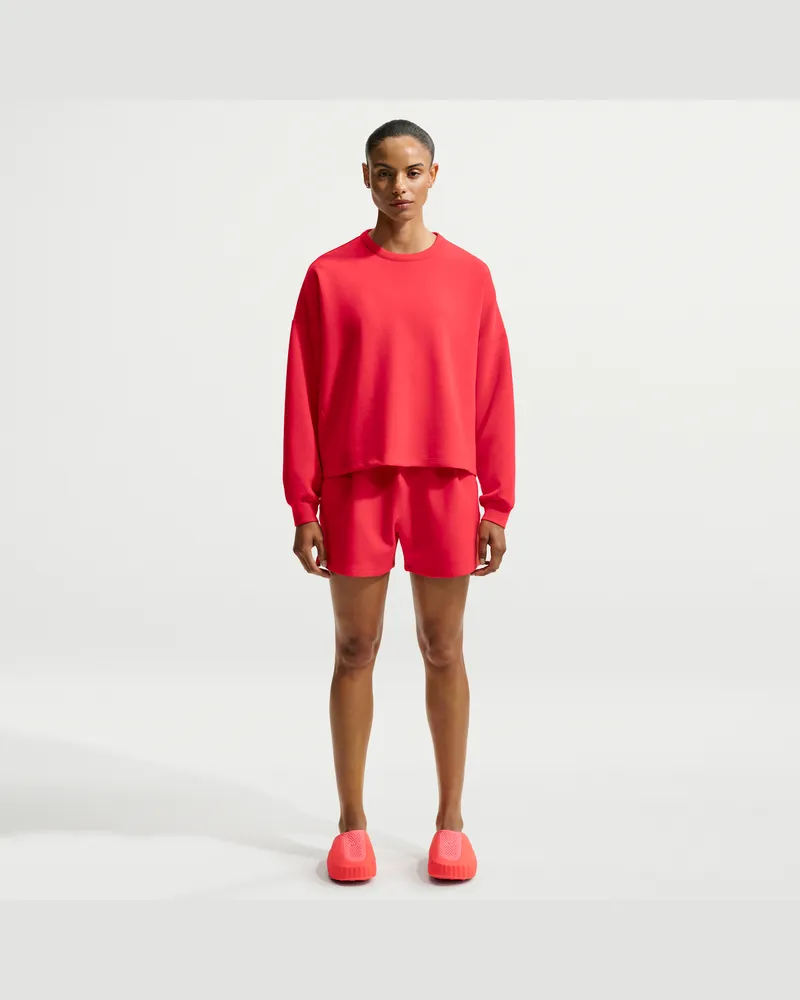 Nike 24.7 ImpossiblySoft weite Shorts mit mittelhohem Bund und Dri-FIT-Technologie (ca. 10 cm) (Damen) - Rot Rot