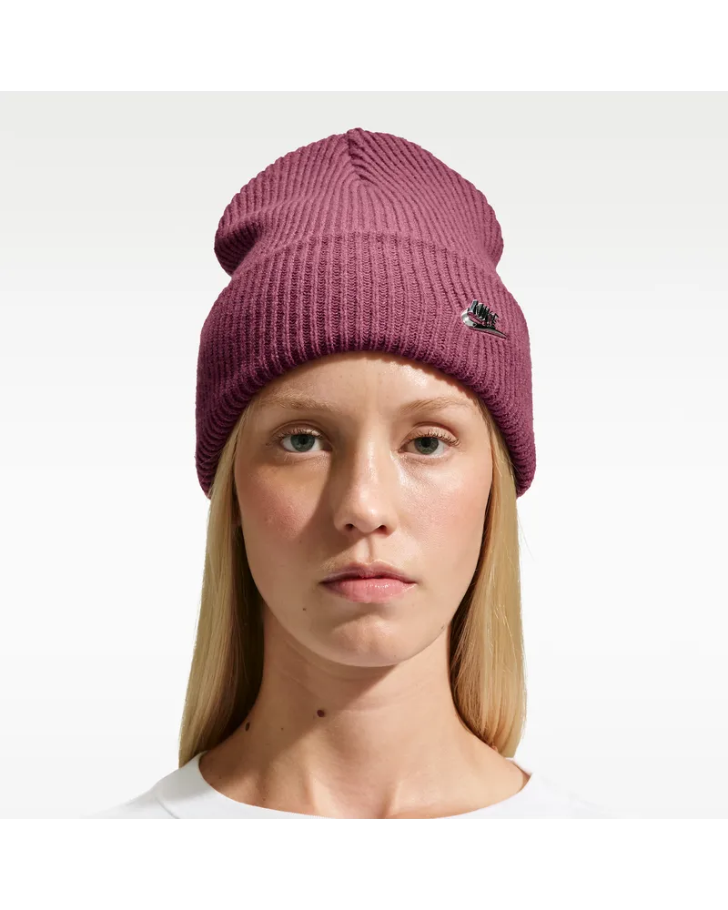 Nike Peak Metal Futura Beanie mit hohem Bündchen - Rot Rot