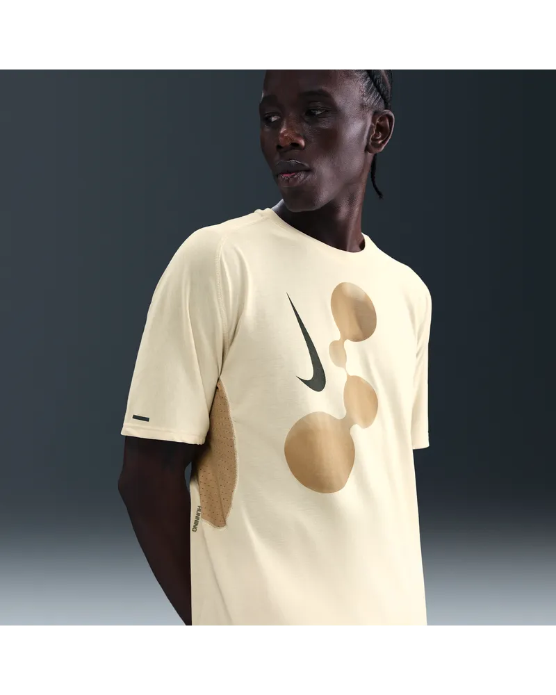 Nike Solar Chase Dri-FIT ADV Kurzarm-Laufoberteil (Herren) - Braun Braun