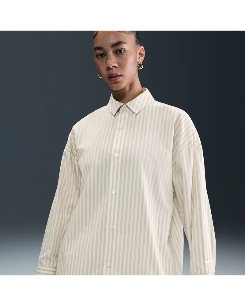 Nike Sportswear Chill Poplin Button-Up-Longsleeve mit Oversize-Passform (Damen) - Grau Grau