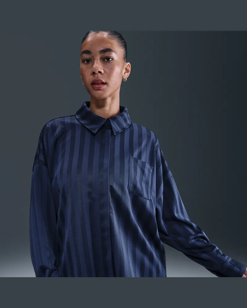 Nike Sportswear gestreiftes Oversize-Jacquard-Shirt mit Button-down-Design (Damen) - Blau Blau