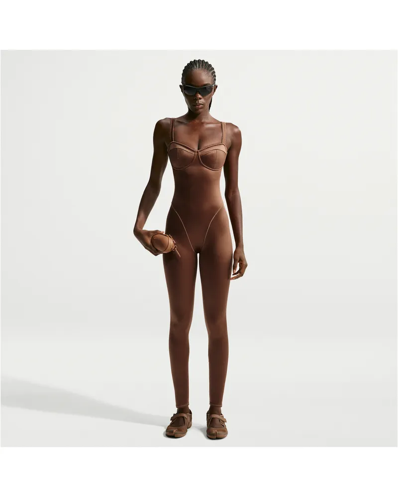 Nike SKIMS Satin Shine Picot-Bodysuit (Damen) - Braun Braun