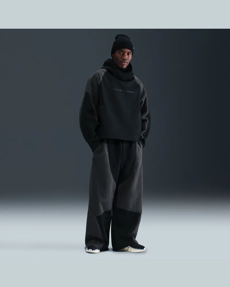 Nike Tech Boreas Herren-Strickhose mit offenem Saum - Schwarz Schwarz