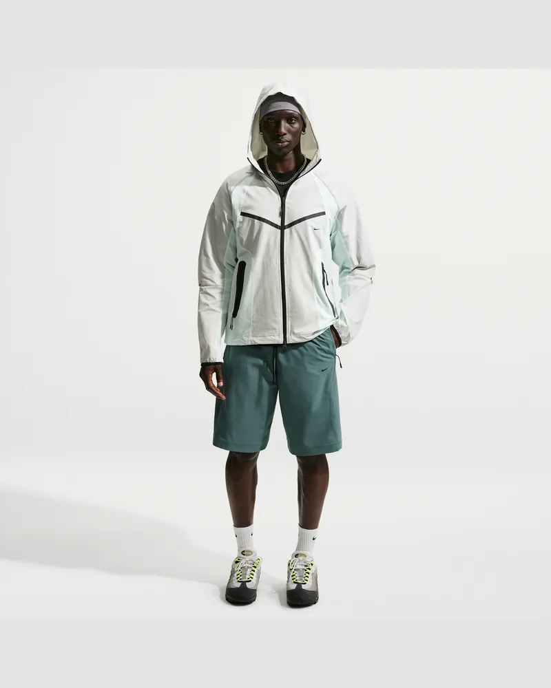 Nike Tech Helios Dri-FIT Shorts (Herren) - Grau Grau