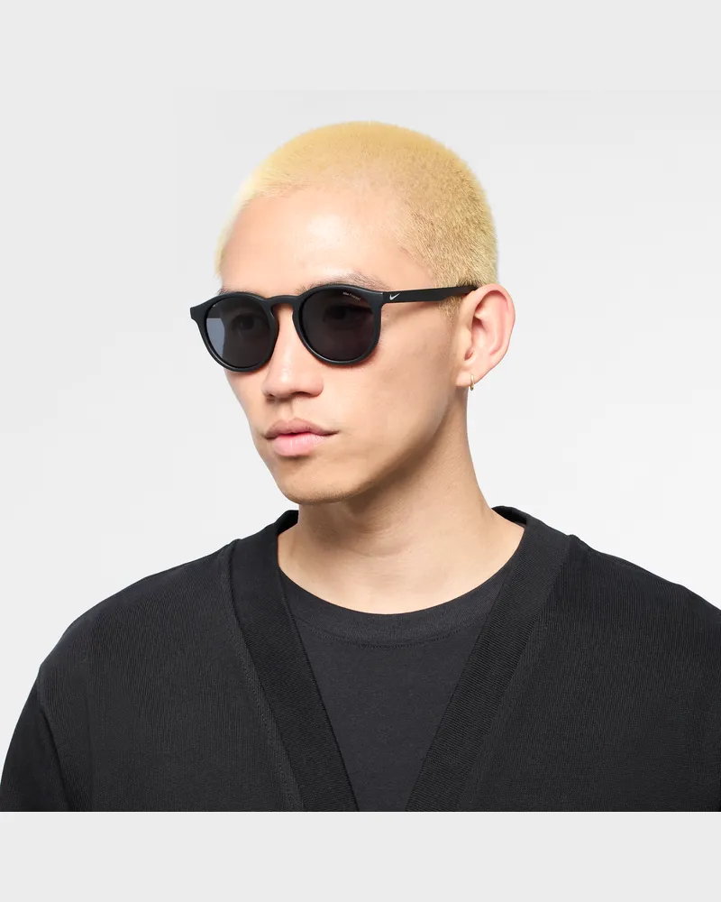 Nike Swerve polarisierte Sonnenbrille - Schwarz Schwarz